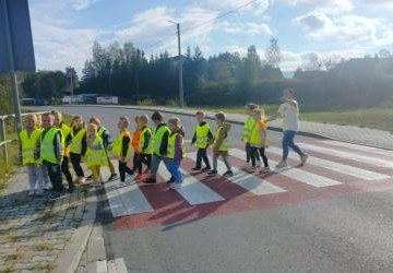 Bezpieczni na drodze - ODBLASKOWA SZKOŁA