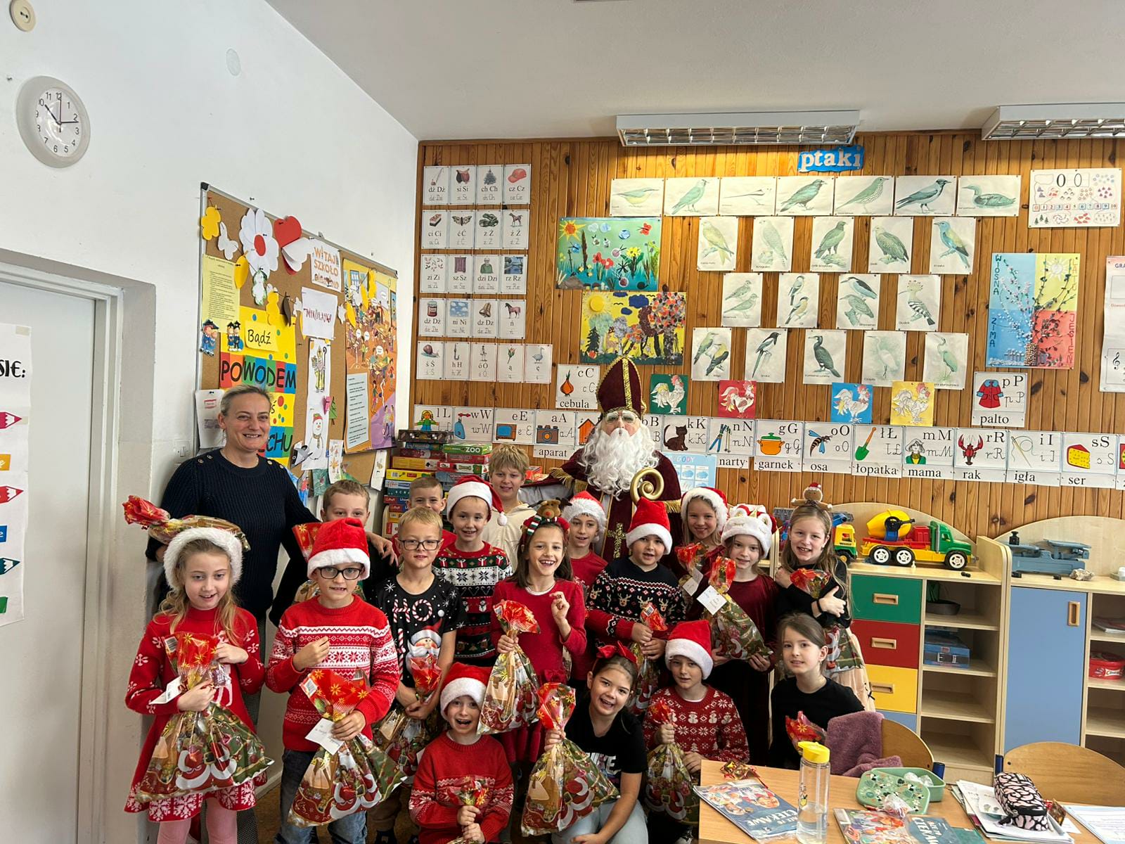 Wizyta Św. Mikołaja w szkole